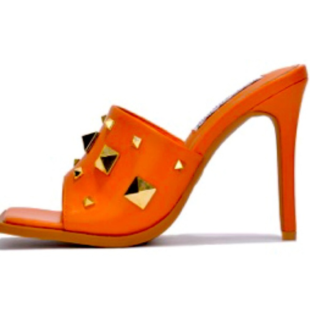 Nice copper colored heels